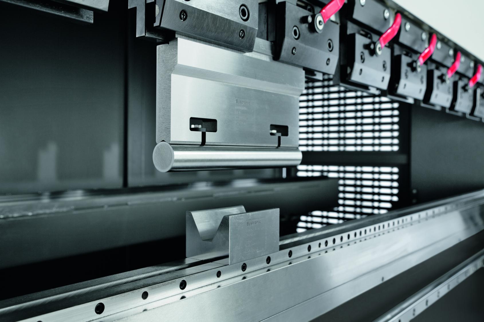 Press brakes Top bending technology Bystronic
