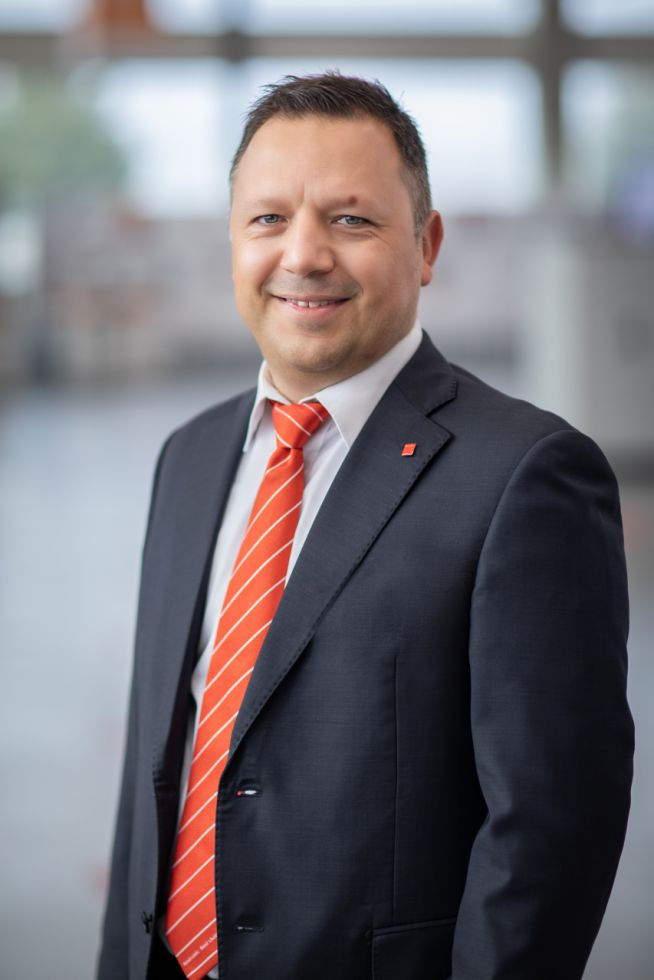 Simone Rasera - Area Sales Manager Bystronic Italia