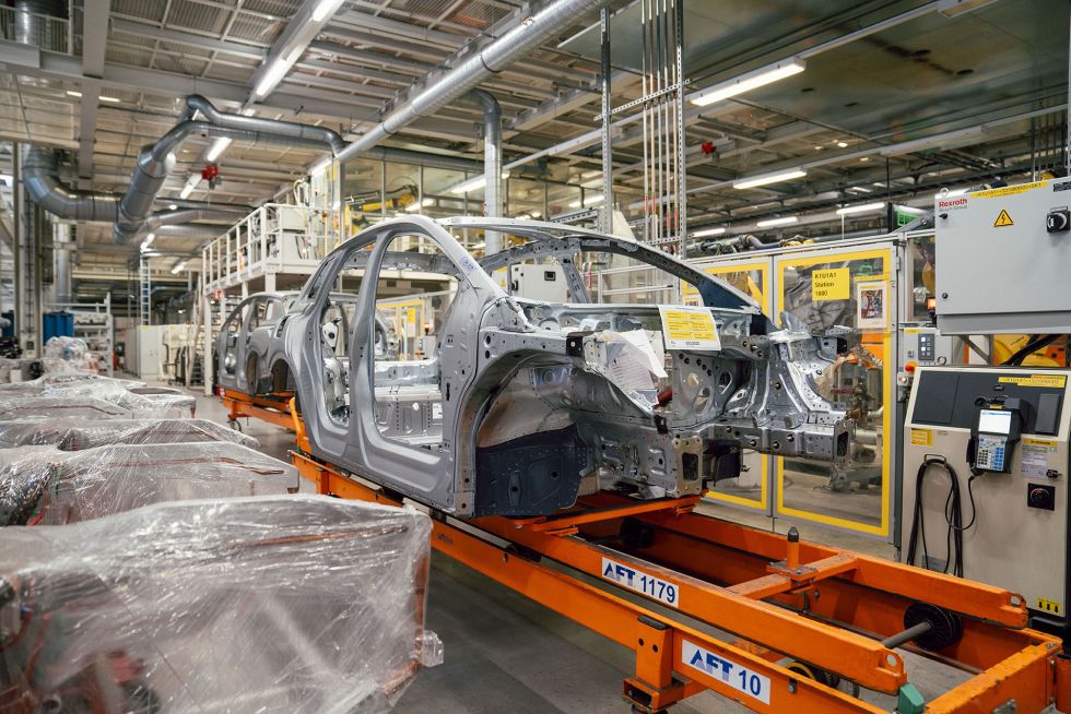 茨维考工厂的生产规模将逐步提升。秋天，第 5 号装配车间内将以 800 个单元满负荷运行。