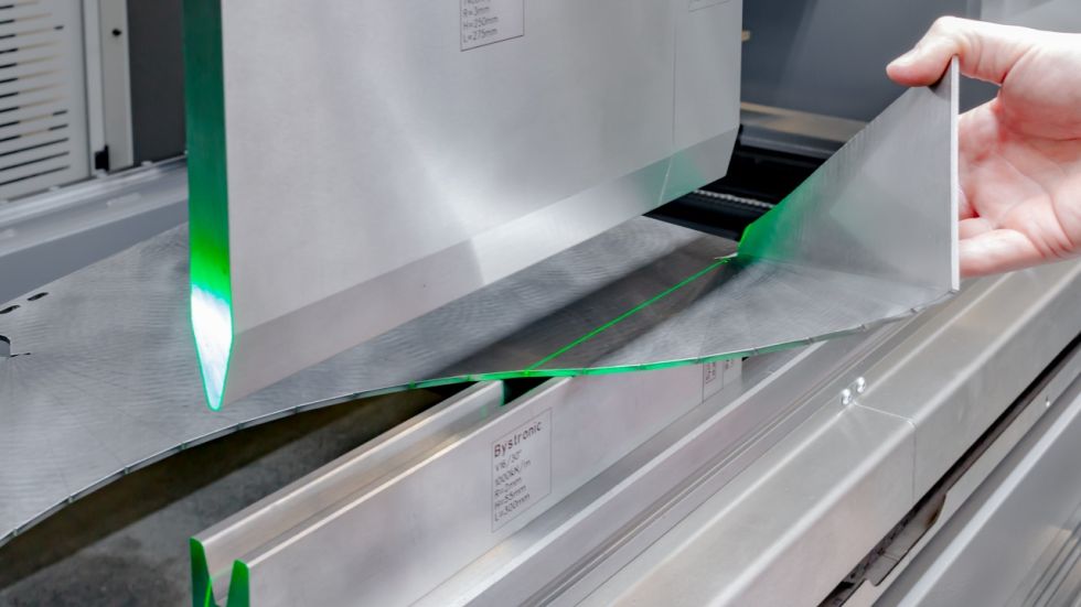 Bending_line_laser_04.jpg