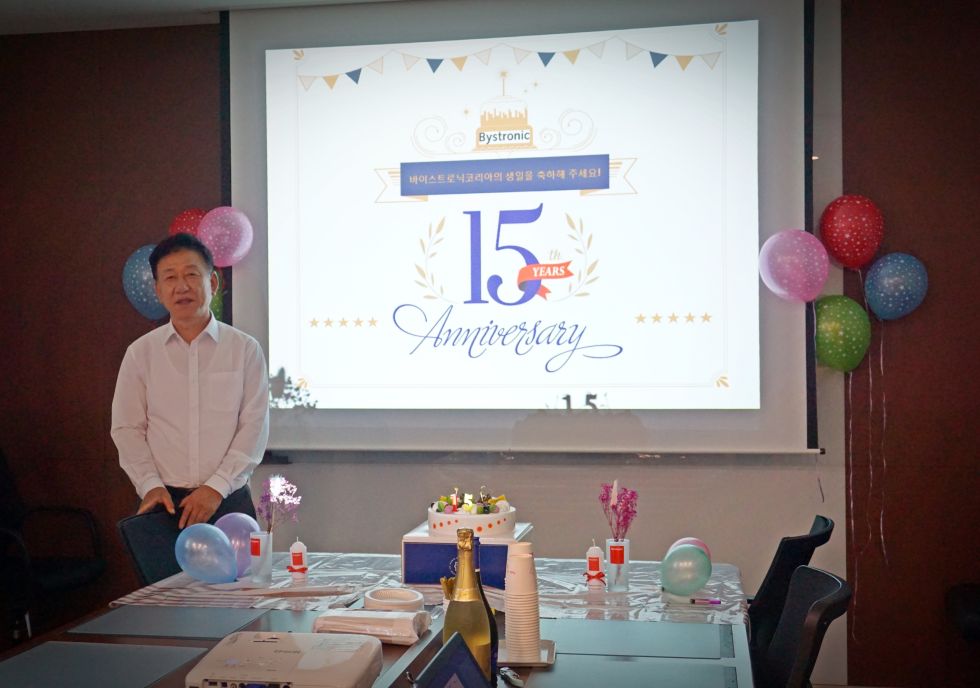 01_15th-anniversary-2.JPG