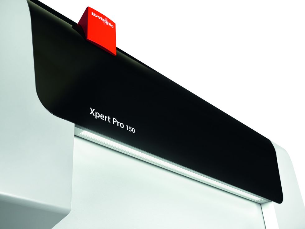 Modular machine concept: With a wide range of features, the Xpert Pro sheet metal bender fulfils the highest demands with regard to performance and flexibility.