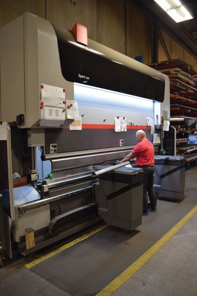 Peelle purchased a 4-metre, 250-ton Bystronic Xpert press brake equipped with its laser angle measureing system (LAMS) at the same time as the laser. "The LAMS technology has really helped us with our throughput," said Alex Stobo, vice president of operations. "It takes perhaps one second longer to form the part because it is measuring it. But that means we're not spending as much as 10 minutes correcting a bend."