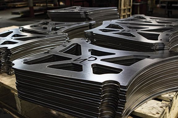 Planning parts production takes hours instead of days with the Bystronic fiber laser cutting system.